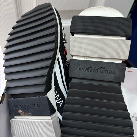 Dolce Gabbana - Picture 3 of 3